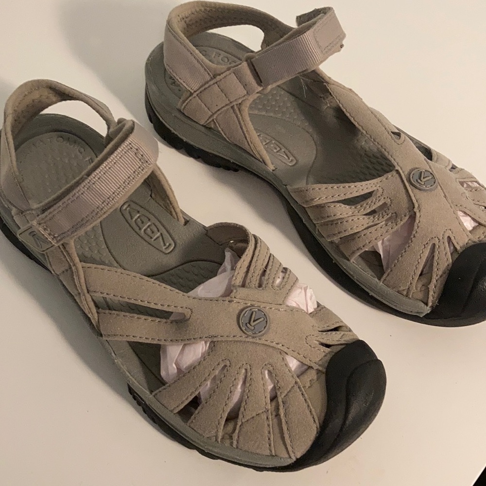 KEEN hiking/walking sandals